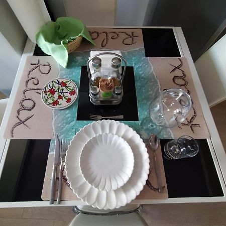 Mia'S Sea View Apartment Golem  Kültér fotó