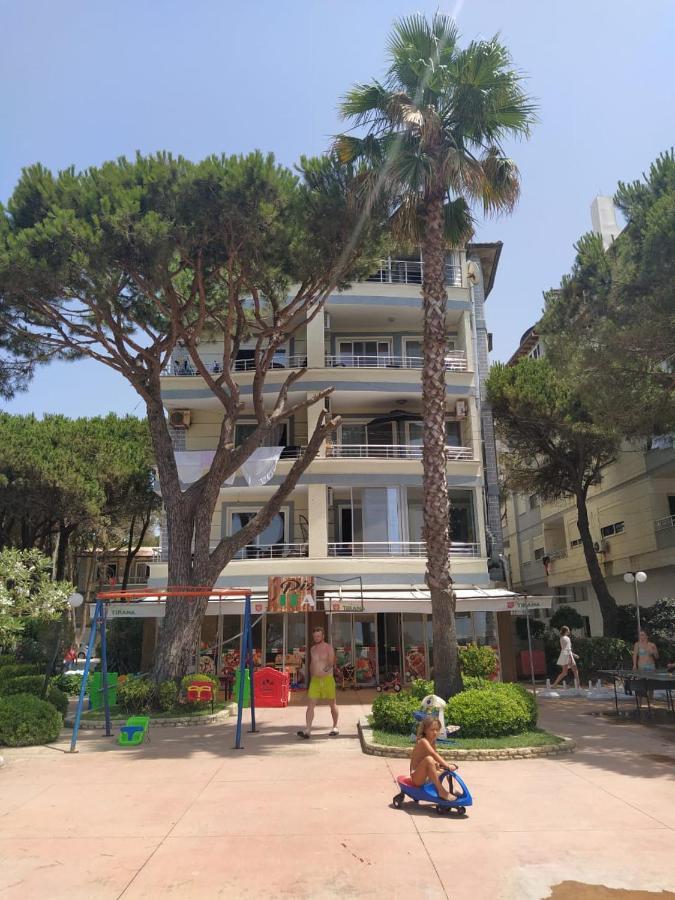 Mia'S Sea View Apartment Golem  Kültér fotó