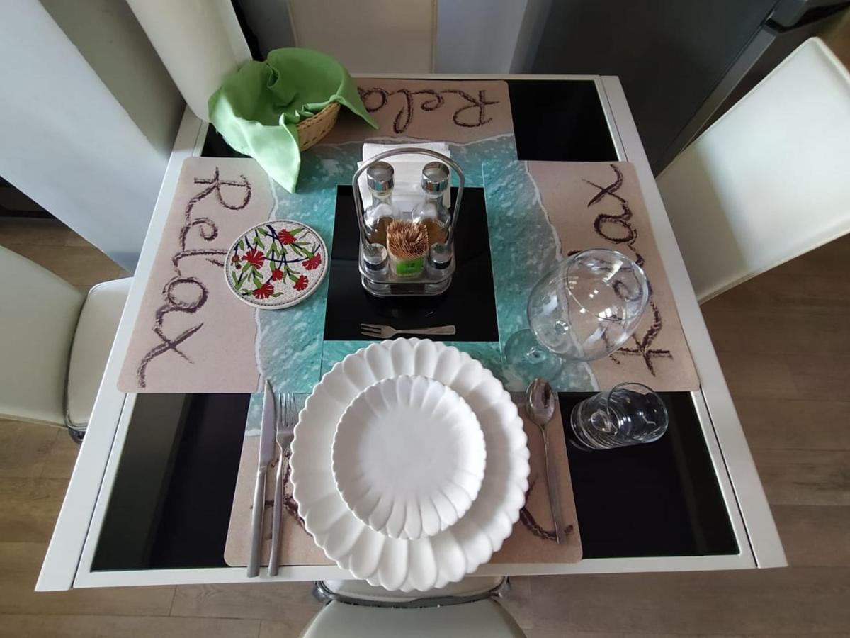Mia'S Sea View Apartment Golem  Kültér fotó